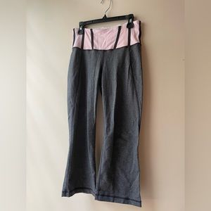 Lululemon leggings size 4 cropped split hem grey